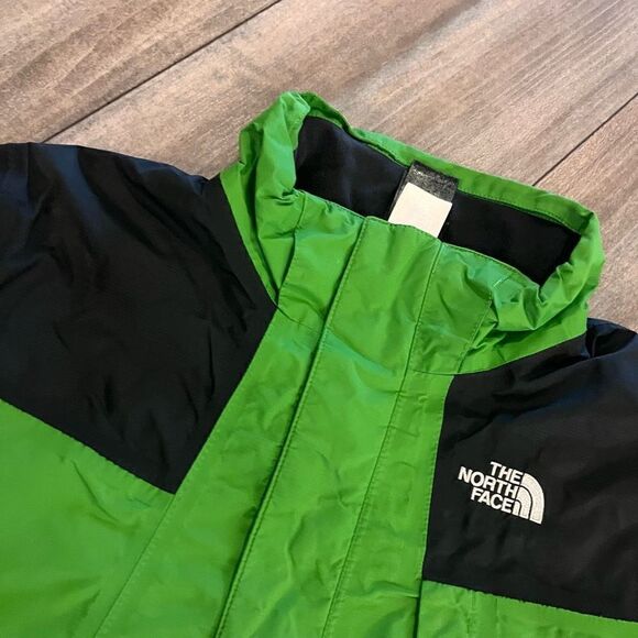 The North Face Green Athletic Rain Jacket Kids Medium - Picture 2 of 4